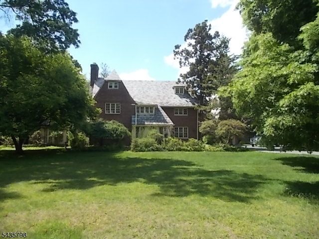 475 Berkeley Ave, South Orange Village Twp., NJ 07079