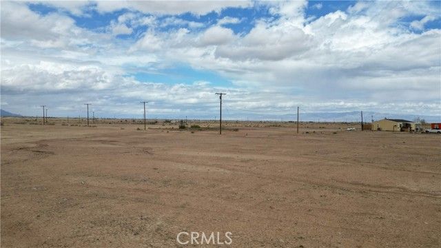 1606 Palm Air Court, Thermal, CA 92274