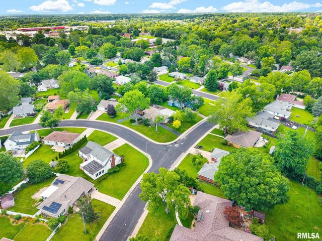 4145 N HAWTHORNE Place, Peoria, IL 61614