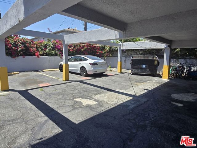 6121 Crenshaw Boulevard, Los Angeles, CA 90043