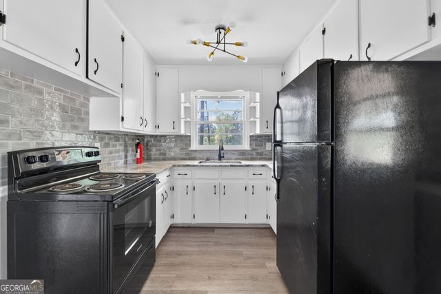 3825 Highway 81 W, Hampton, GA 30228