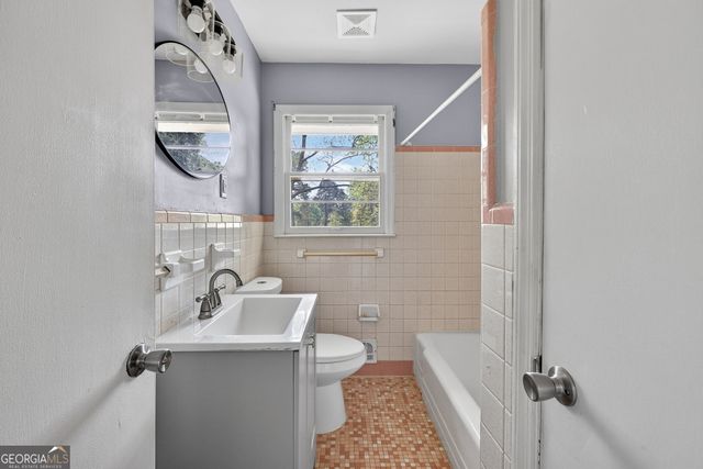 3825 Highway 81 W, Hampton, GA 30228