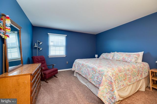 4300 GLENSIDE DR, Reading, PA 19605