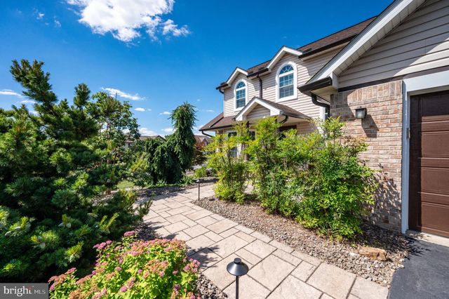 4300 GLENSIDE DR, Reading, PA 19605