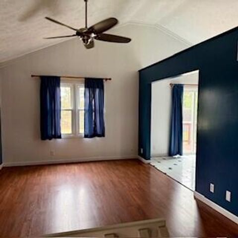 1355 Gilleevan Drive, Valparaiso, IN 46385