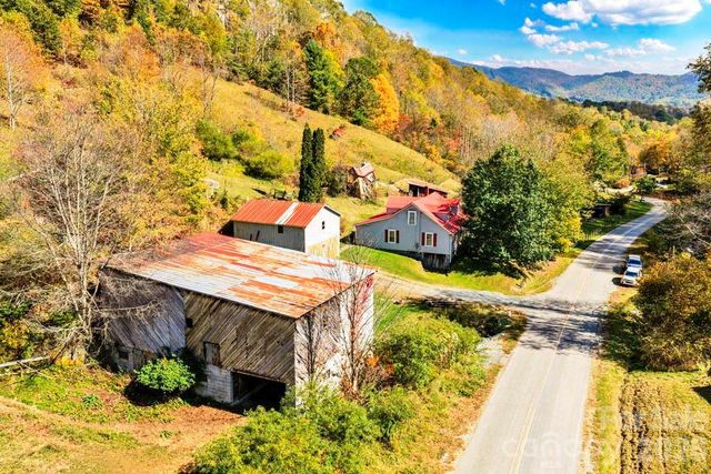 1068 Laurel Branch Road, Vilas, NC 28692