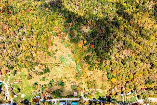 1068 Laurel Branch Road, Vilas, NC 28692