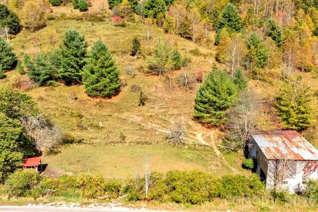 1068 Laurel Branch Road, Vilas, NC 28692