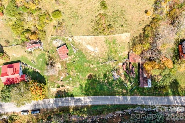 1068 Laurel Branch Road, Vilas, NC 28692