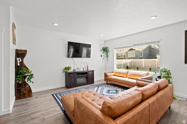 1017 S RED CLIFF DR, Santaquin, UT 84655