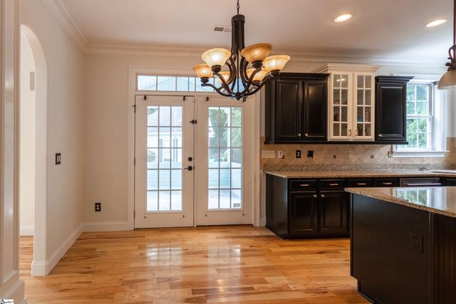 109 Creek Crossing Way, Greer, SC 29651