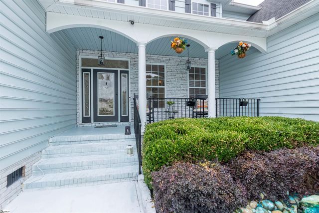 109 Creek Crossing Way, Greer, SC 29651