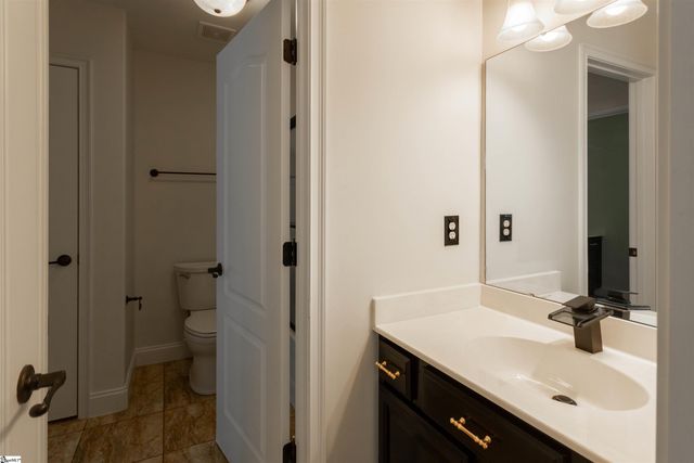 109 Creek Crossing Way, Greer, SC 29651