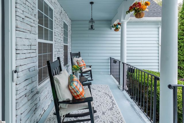 109 Creek Crossing Way, Greer, SC 29651