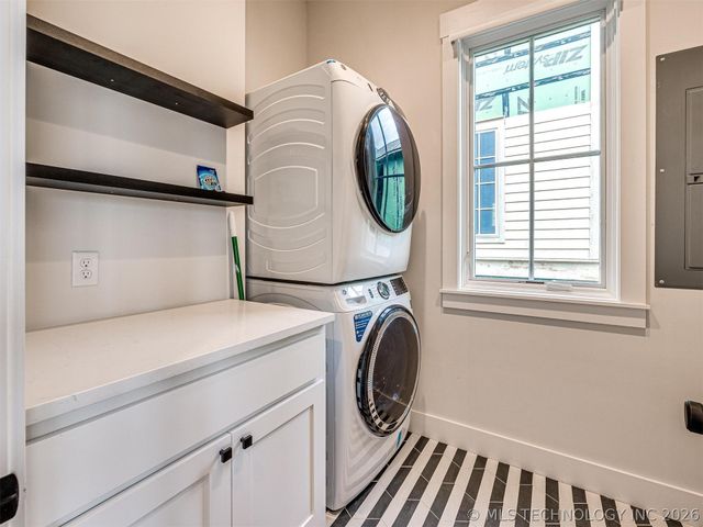 40 Ramble Along Road, Carlton Landing, OK 74432