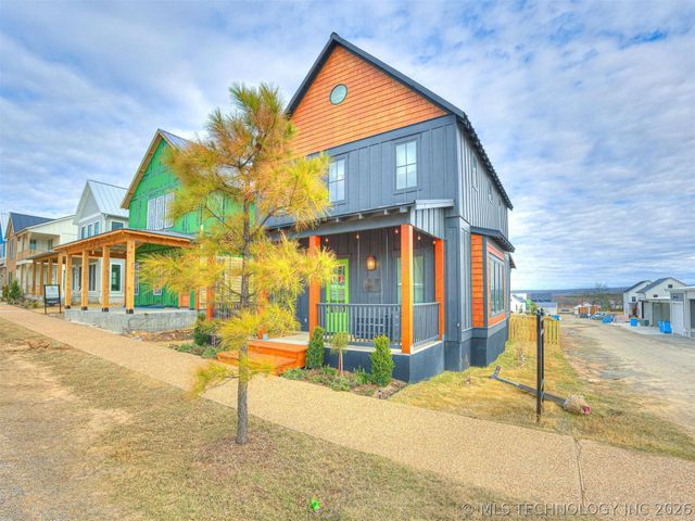 40 Ramble Along Road, Carlton Landing, OK 74432