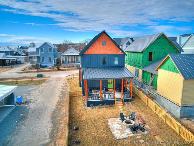 40 Ramble Along Road, Carlton Landing, OK 74432