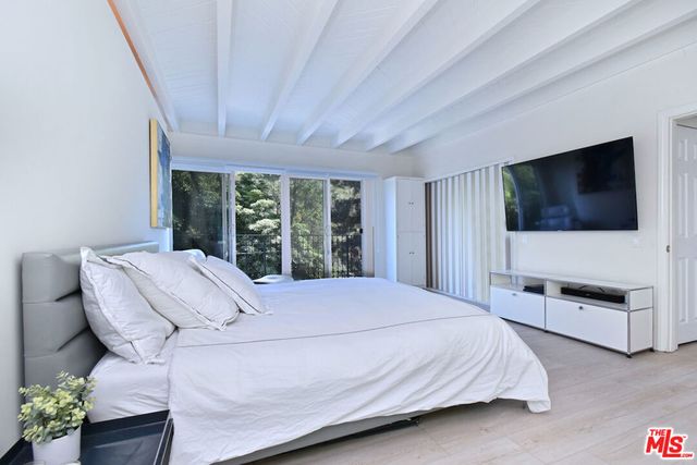 1839 N Beverly Drive, Beverly Hills, CA 90210