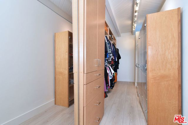 1839 N Beverly Drive, Beverly Hills, CA 90210