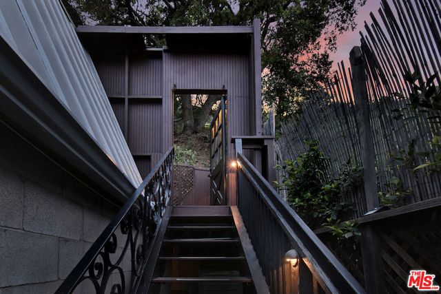 1839 N Beverly Drive, Beverly Hills, CA 90210