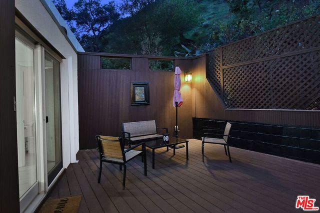 1839 N Beverly Drive, Beverly Hills, CA 90210