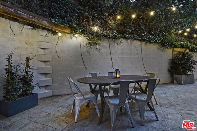 1839 N Beverly Drive, Beverly Hills, CA 90210