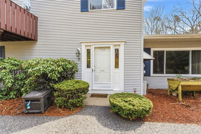 543 Quisset Court, Warwick, RI 02886