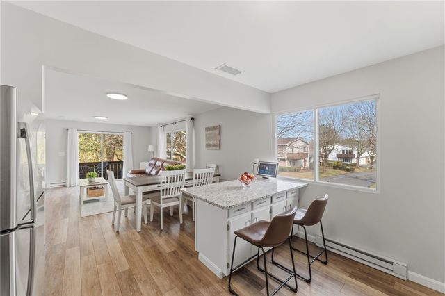 543 Quisset Court, Warwick, RI 02886