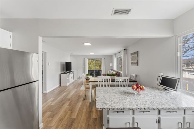 543 Quisset Court, Warwick, RI 02886