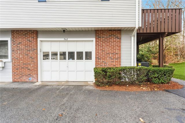 543 Quisset Court, Warwick, RI 02886