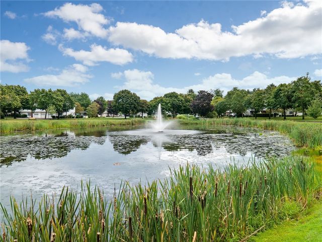 543 Quisset Court, Warwick, RI 02886