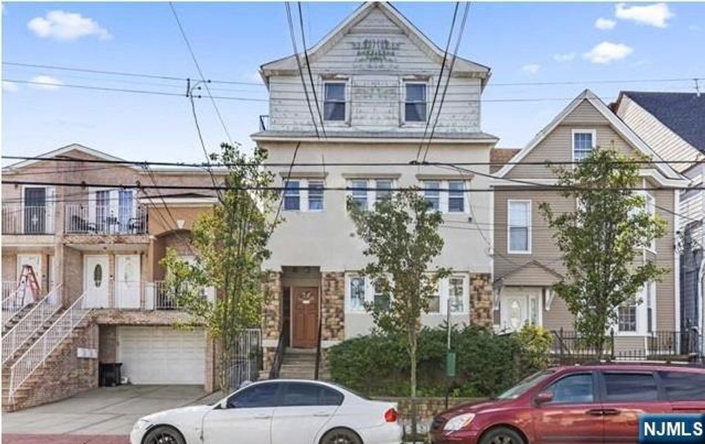 615 15th Street 3, Union City, NJ 07087