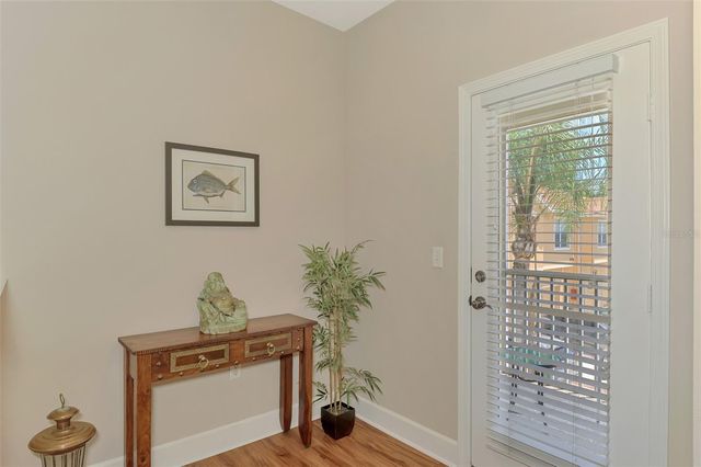 3627 PARKRIDGE CIRCLE 11-203, Sarasota, FL 34243