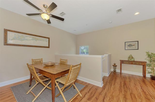 3627 PARKRIDGE CIRCLE 11-203, Sarasota, FL 34243
