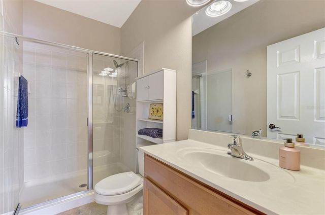 3627 PARKRIDGE CIRCLE 11-203, Sarasota, FL 34243