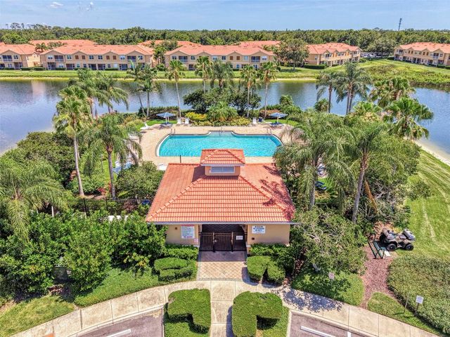 3627 PARKRIDGE CIRCLE 11-203, Sarasota, FL 34243