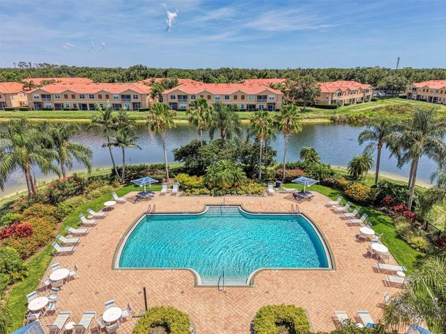 3627 PARKRIDGE CIRCLE 11-203, Sarasota, FL 34243