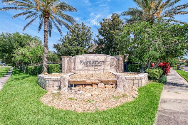 3627 PARKRIDGE CIRCLE 11-203, Sarasota, FL 34243