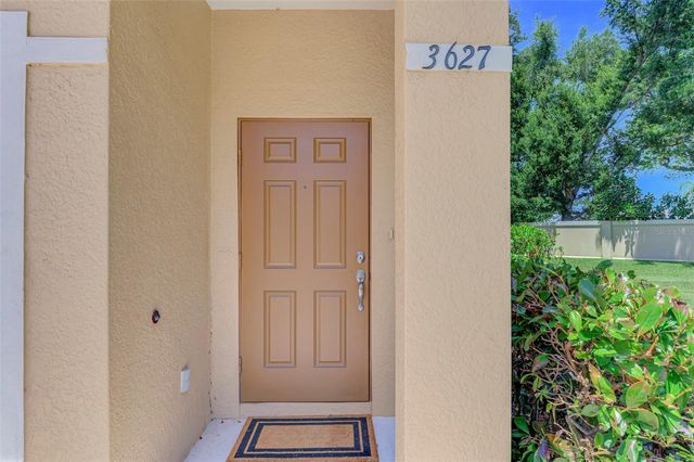 3627 PARKRIDGE CIRCLE 11-203, Sarasota, FL 34243