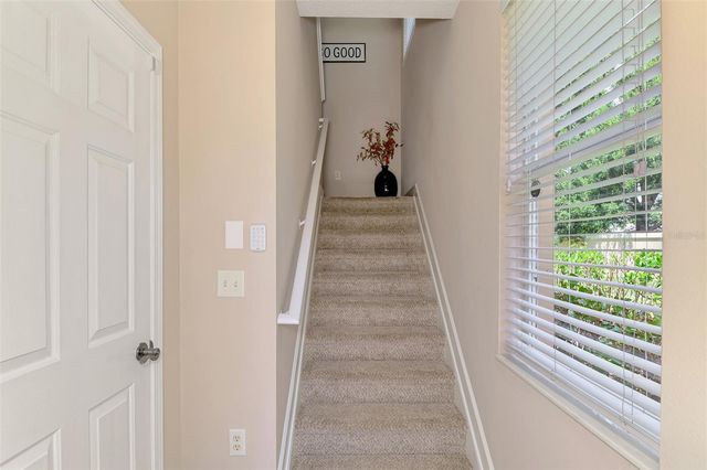 3627 PARKRIDGE CIRCLE 11-203, Sarasota, FL 34243