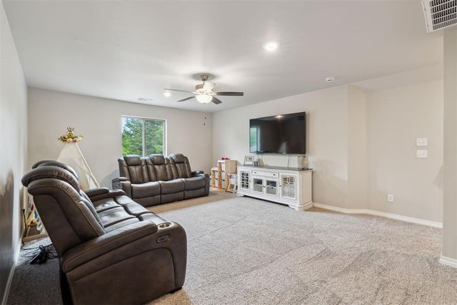 8809 Stark Street, Arcadia, OK 73007