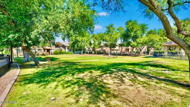 1225 N 36TH Street 1016, Phoenix, AZ 85008