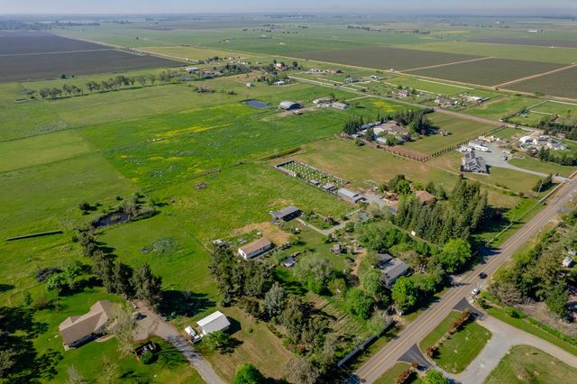 11786 Walmort Rd, Wilton, CA 95693