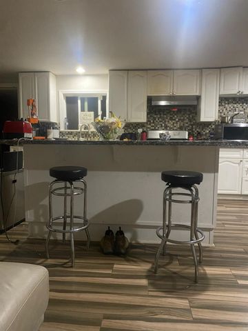 11786 Walmort Rd, Wilton, CA 95693