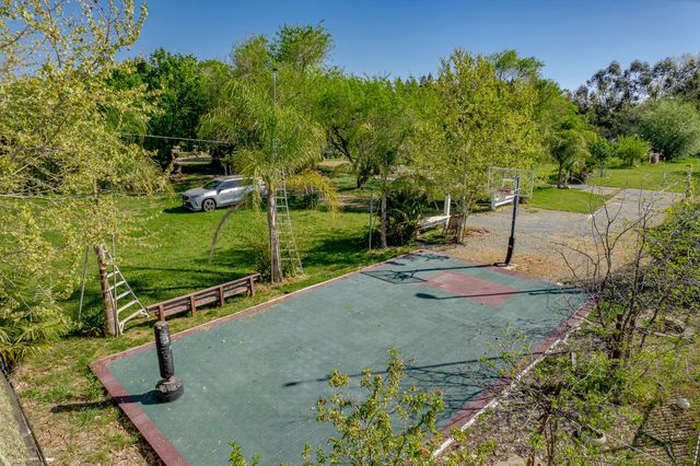 11786 Walmort Rd, Wilton, CA 95693