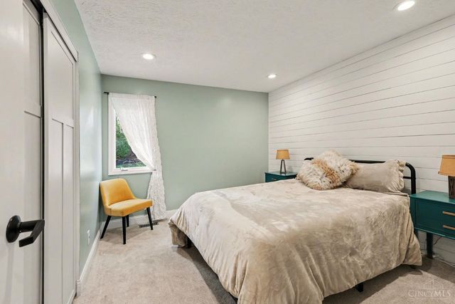 6594 Springdale Road, Colerain Twp, OH 45247