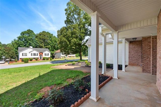 70 Rock Wood Court, Covington, GA 30016
