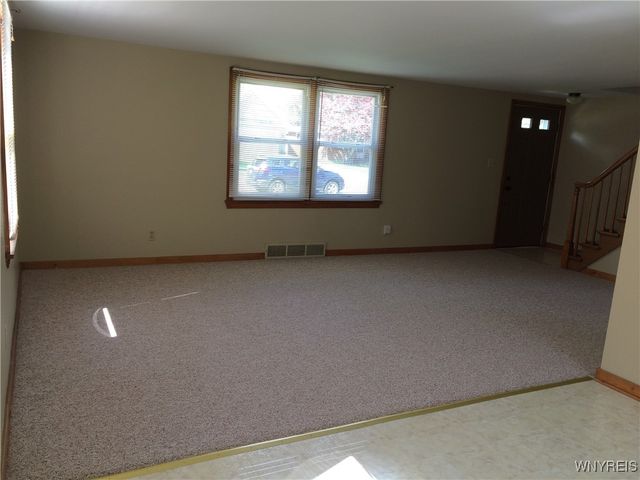 189 Euclid Avenue, Hamburg, NY 14075