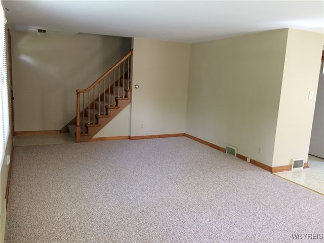 189 Euclid Avenue, Hamburg, NY 14075