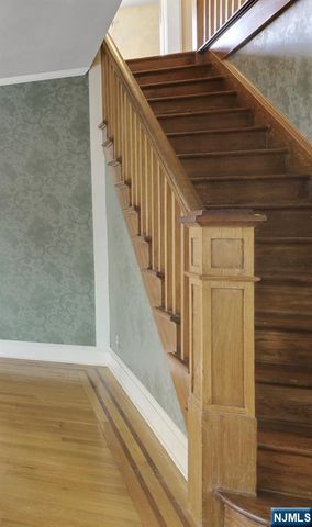 314 Knickerbocker Road, Tenafly, NJ 07670